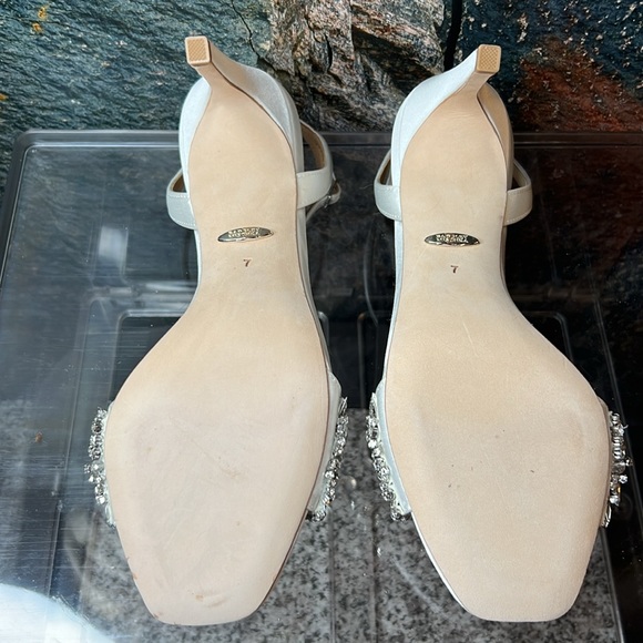 Rider Stiletto Heel Size in White Satin - Picture 17 of 17